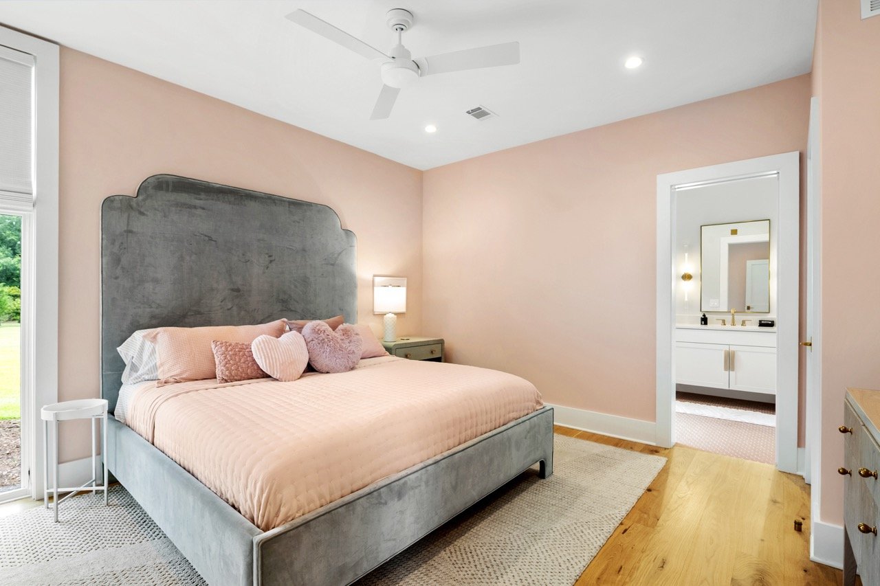 bedroom2