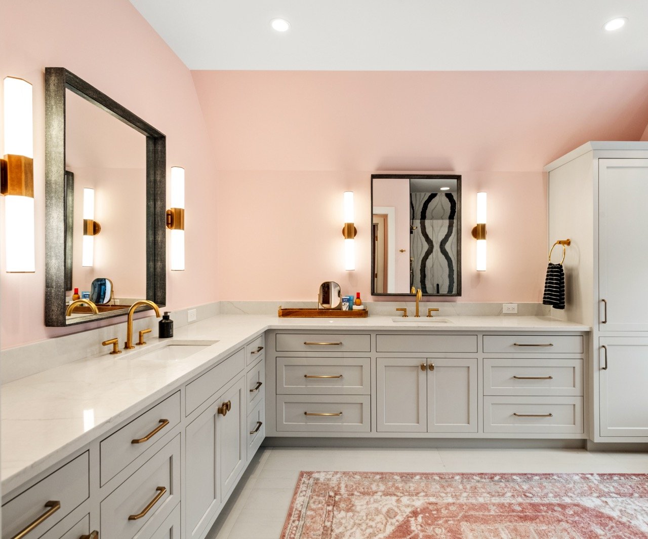 powder room
